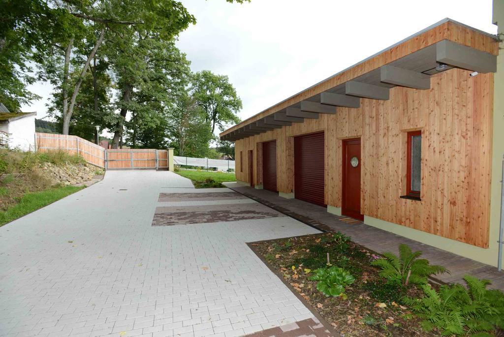 Apartmány Modřínový Dům Horni Plana Exterior foto